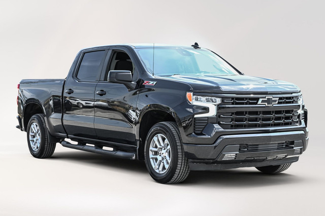2022 Chevrolet Silverado 1500 RST Z71 Awd 4X4 Crew Cab / 5.3L V8 in Cars & Trucks in City of Montréal - Image 4