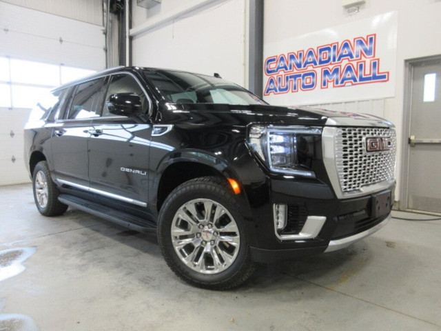 2023 GMC Yukon XL DENALI, NAV, ROOF, LEATHER APPLE/ANDROID, 35K! in Cars & Trucks in Ottawa