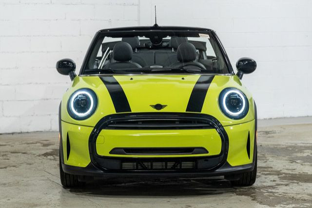2024 MINI Convertible Cooper | Fun citadine | Premier | Accès in Cars & Trucks in City of Montréal - Image 2