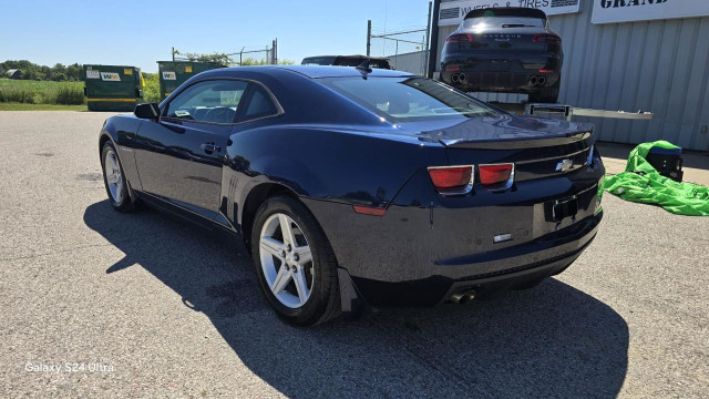 2012 Chevrolet Camaro 1LT in Cars & Trucks in London - Image 3