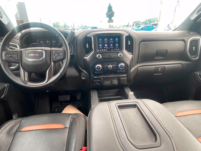2022 GMC Sierra 1500 AT4 CREW 4X4 *6.2L* CUIR *SIEGES VENTIL* GR in Cars & Trucks in Laurentides - Image 3