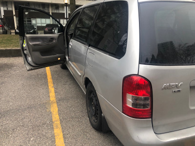 2001 Mazda MPV LX AS IS