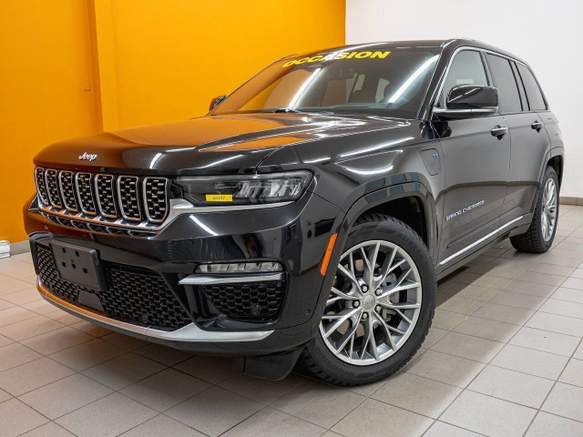 Jeep Grand Cherokee 4xe SUMMIT 4X4 *TOIT* NAV ECRAN VIDEO SIÈGES in Cars & Trucks in Laurentides