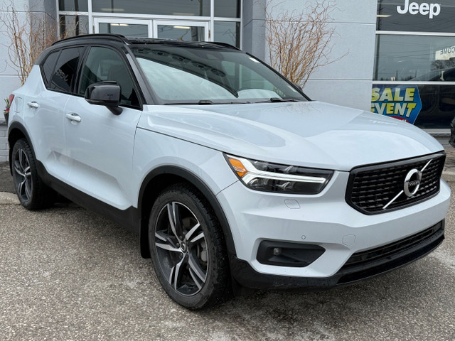 2022 Volvo XC40 T5 R-Design | CERTIFIED | CLEAN CARFAX | LOW... in Cars & Trucks in Markham / York Region - Image 2
