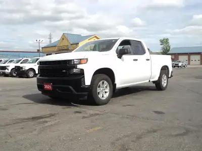 Lease return Engine: 6 Other Equipment Automatic Headlights Auxiliary Audio Input Back-Up Camera Blu...
