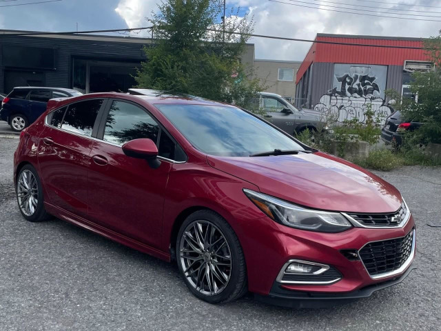 2017 Chevrolet Cruze LT Auto in Cars & Trucks in City of Montréal - Image 2