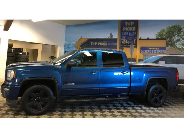  2018 GMC Sierra 1500 SLE, Elevation Edition, One Owner, Acciden in Cars & Trucks in North Bay - Image 2