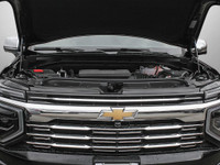 SUBURBAN PREMIER 4WD Engine: 5.3L 8cyl. L/100Km City: 17.1 L/100Km Hwy: 12.6 Safety Equipment Rappel... (image 5)