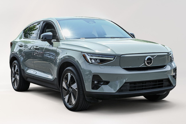 2024 Volvo C40 Recharge Pure Electric Plus*AWD*Carplay*Android A in Cars & Trucks in City of Montréal - Image 3