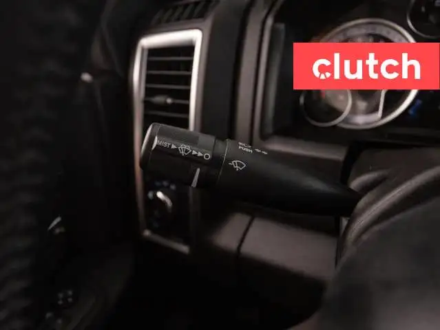 2022 Ram 1500 Classic Warlock Crew Cab 4x4 w/ Apple CarPlay & An in Cars & Trucks in City of Toronto - Image 23