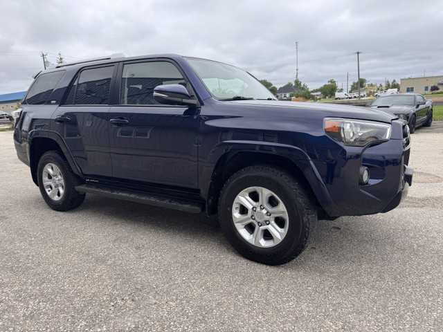 2016 Toyota 4Runner SR5 Premium 4WD in Cars & Trucks in Winnipeg - Image 3