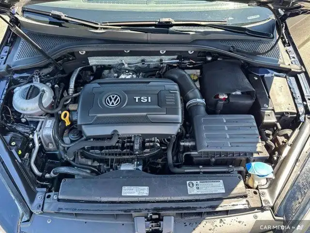2017 Volkswagen Golf SportWagen Trendline | Connectivity dans Autos et camions dans Tricities/Pitt/Maple - Image 20