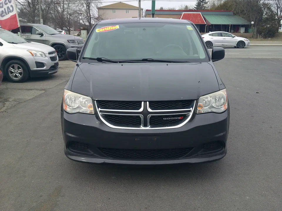 2012 Dodge Grand Caravan 7 Seater !