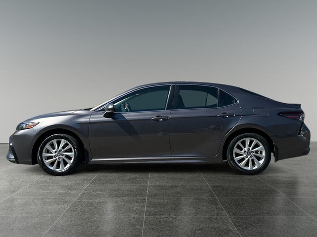 2023 Toyota Camry SE Auto in Cars & Trucks in Calgary - Image 2