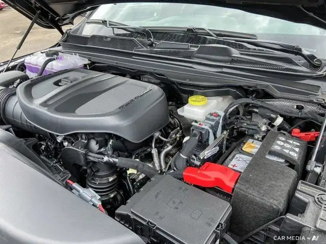 2025 Ram 1500 Big Horn | 3.0L I–6 Hurricane Twin Turbo dans Autos et camions dans Ville d’Edmonton - Image 15