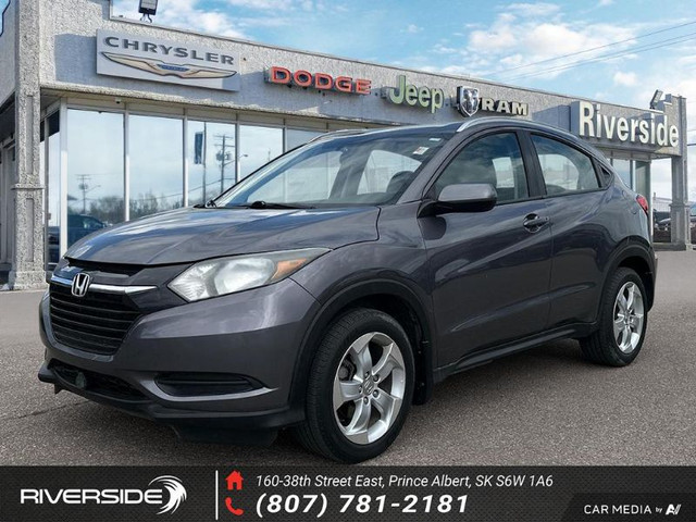 2016 HONDA HR-V LX in Cars & Trucks in Prince Albert
