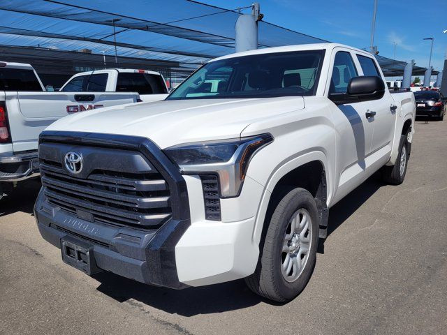 2023 Toyota Tundra SR | 4X4 | 3.5L | CREW CAB | CLOTH | BACK UP in Cars & Trucks in Calgary