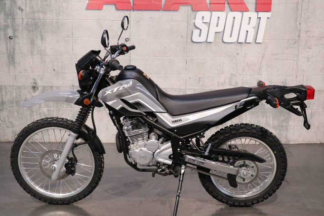 2025 Yamaha XT250 in Sport Bikes in Ottawa - Image 3