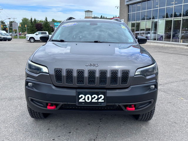2022 Jeep Cherokee Trailhawk HITCH | REMOTE START | V6 | APPL... in Cars & Trucks in Oshawa / Durham Region - Image 3