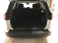 19 Escape with bluetooth, backup camera and more. 2.5 liter engine. Ask about our Lease to Own plan.... (image 3)