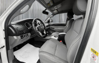 Introducing this rugged Toyota Tacoma TRD off road. This Tacoma comes very well equipped with Blueto... (image 6)
