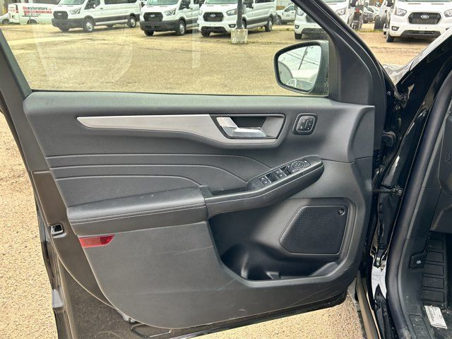 2025 Ford Escape Platinum in Cars & Trucks in Edmonton - Image 4