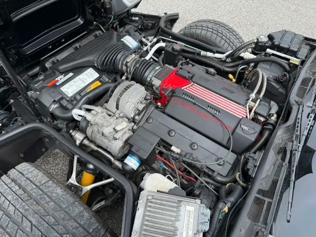 1996 Chevrolet Corvette 2dr Collector's Edition LT4 Convertible in Cars & Trucks in City of Toronto - Image 29