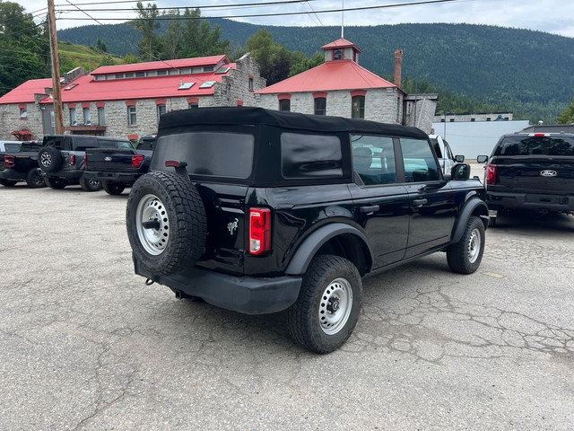 2022 Ford Bronco Base 4 Door 4x4, 2.3L Ecoboost I-4 Engine, Soft in Cars & Trucks in Nelson - Image 3