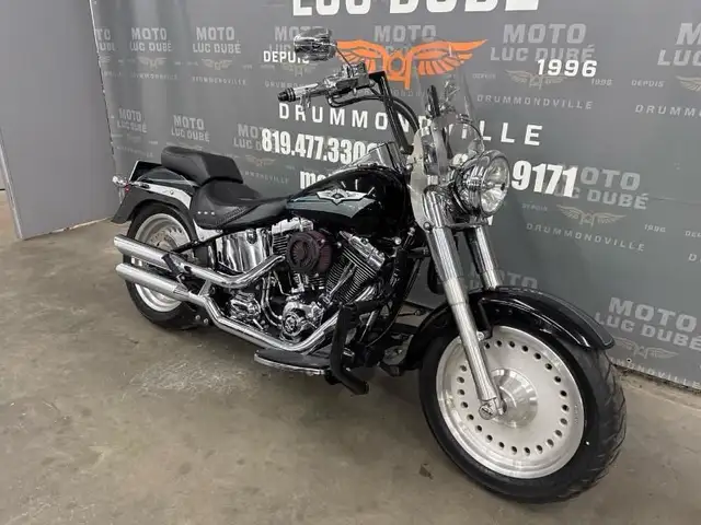 2008 Harley-Davidson FLSTF Fat Boy in Street, Cruisers & Choppers in Drummondville - Image 3