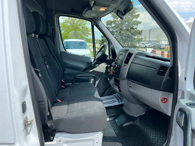2017 Mercedes-Benz Sprinter Van Mercedes Sprinter 2500 - CARGO in Cars & Trucks in Oakville / Halton Region - Image 3