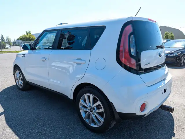 2019 Kia Soul EX in Cars & Trucks in Ottawa - Image 5