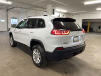 See Dealer Website for Details. Engine: V6 Cylinder Engine (image 6)