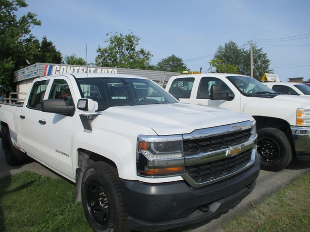 2018 Chevrolet Silverado 1500 LS CREWCAB 4X4 in Cars & Trucks in Laval / North Shore - Image 3