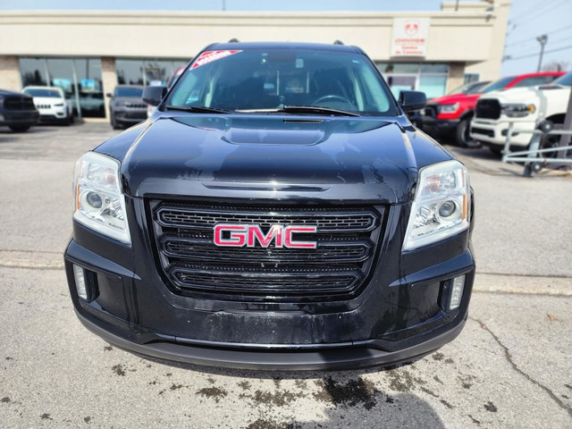 GMC Terrain SLE 4 portes TI pour SLE-2 2017 à vendre in Cars & Trucks in Longueuil / South Shore - Image 4