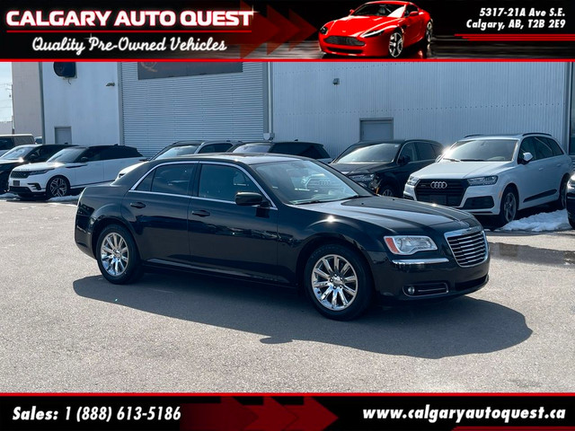  2013 Chrysler 300 4dr Sdn Touring RWD B.CAM/LEATHER/SUNROOF in Cars & Trucks in Calgary