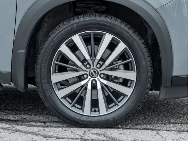 2022 Nissan Pathfinder Platinum 4WD in Cars & Trucks in Markham / York Region - Image 4