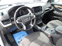 2020 GMC TERRAIN SLE AWD CARFAX VERIFIED, CLEAN TITLE, NO ACCIDENTS !!! 31,800KM AUTOMATIC TRANSMISS... (image 6)