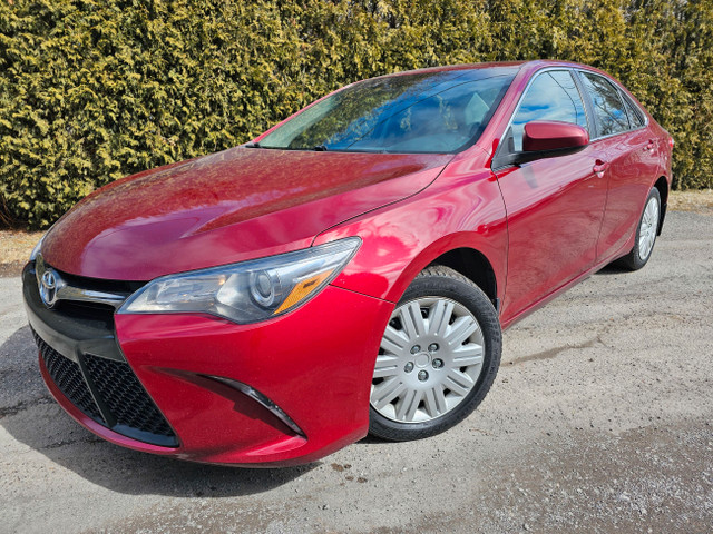 2017 Toyota Camry in Cars & Trucks in Longueuil / South Shore