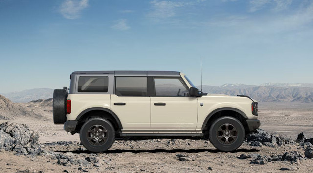 2025 Ford Bronco BIG BEND | BLACK APP PKG | CO-PILOT360 | G.O.A. in Cars & Trucks in Calgary - Image 4