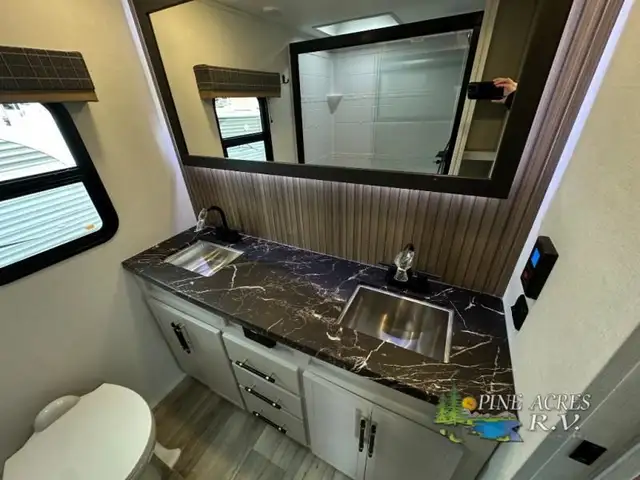 2025 Dutchmen RV Astoria 3603LFP (FULL BODY PAINT) in Travel Trailers & Campers in Truro - Image 24