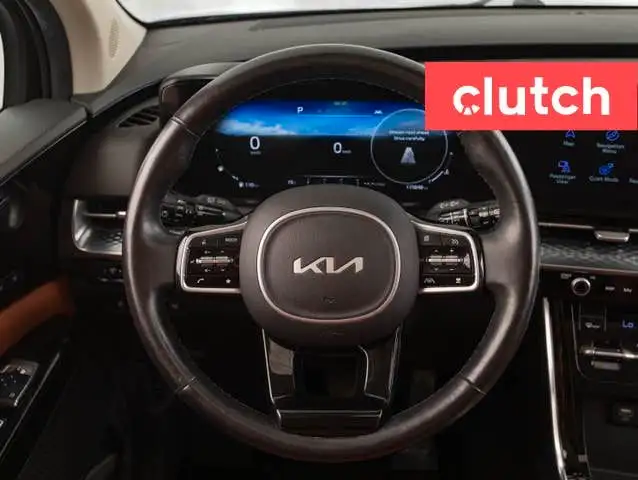 2022 Kia Carnival SX w/ Apple CarPlay & Android Auto, Rearview C dans Autos et camions dans Bedford - Image 28