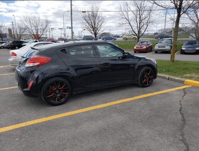2015 Hyundai Veloster  in Cars & Trucks in Laval / North Shore - Image 4