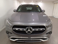 Apple CarPlay/Android Auto Integrated Garage Door Opener Blind Spot Assist Panoramic Sunroof Heated... (image 2)