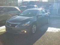2015 Nissan Altima Price $7999 186000 KM ON or QC Safety Included Warranty Included Carfax Included... (image 2)