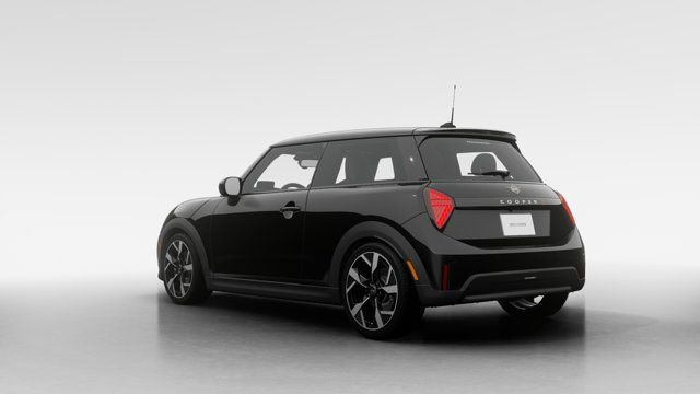 2025 MINI 3 Door Cooper S in Cars & Trucks in Laval / North Shore - Image 2