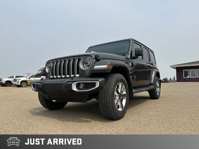 2021 Jeep Wrangler Unlimited Sahara | Apple Carplay in Cars & Trucks in Saskatoon