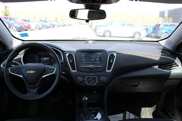 2018 Chevrolet Malibu LS in Cars & Trucks in Calgary - Image 2