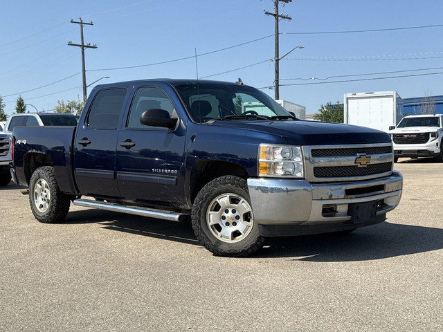 2012 Chevrolet Silverado 1500 LT in Cars & Trucks in Edmonton - Image 2