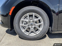 Only 6,152 Miles! This Chrysler Grand Caravan has a durable Regular Unleaded V-6 3.6 L/220 engine po... (image 8)