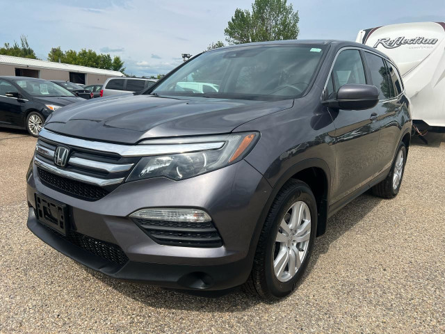 2017 Honda Pilot LX 7 Passenger + Safety AWD, Heated Seats BUC in Cars & Trucks in Edmonton